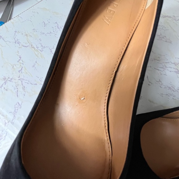 J Crew Factory Black Suede Thick 4 inch Heels Almond Toe Size 9 - Picture 8 of 8